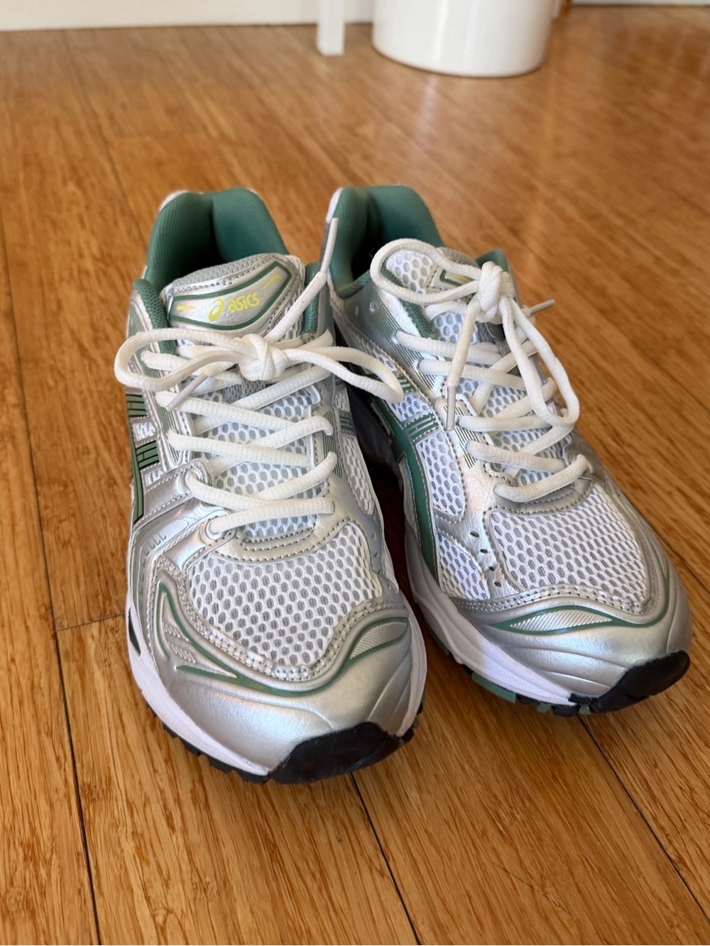 ASICS GEL-Kayano 14 - Picture 3 of 6